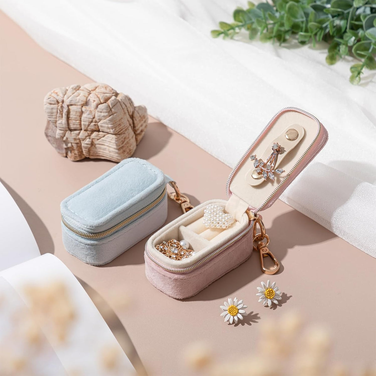 Set of 2 Mini Velvet Travel Jewelry Cases with Keychain – Perfect Organizer for On-the-Go Glam!
