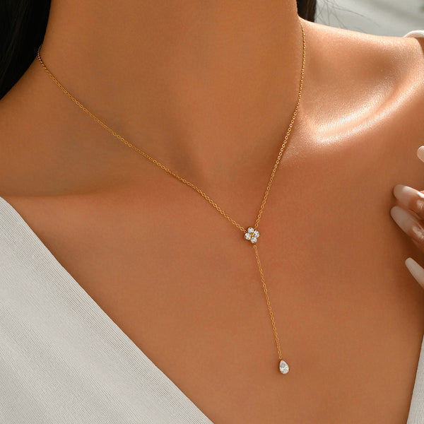 Elegant Versatile Commute Necklace