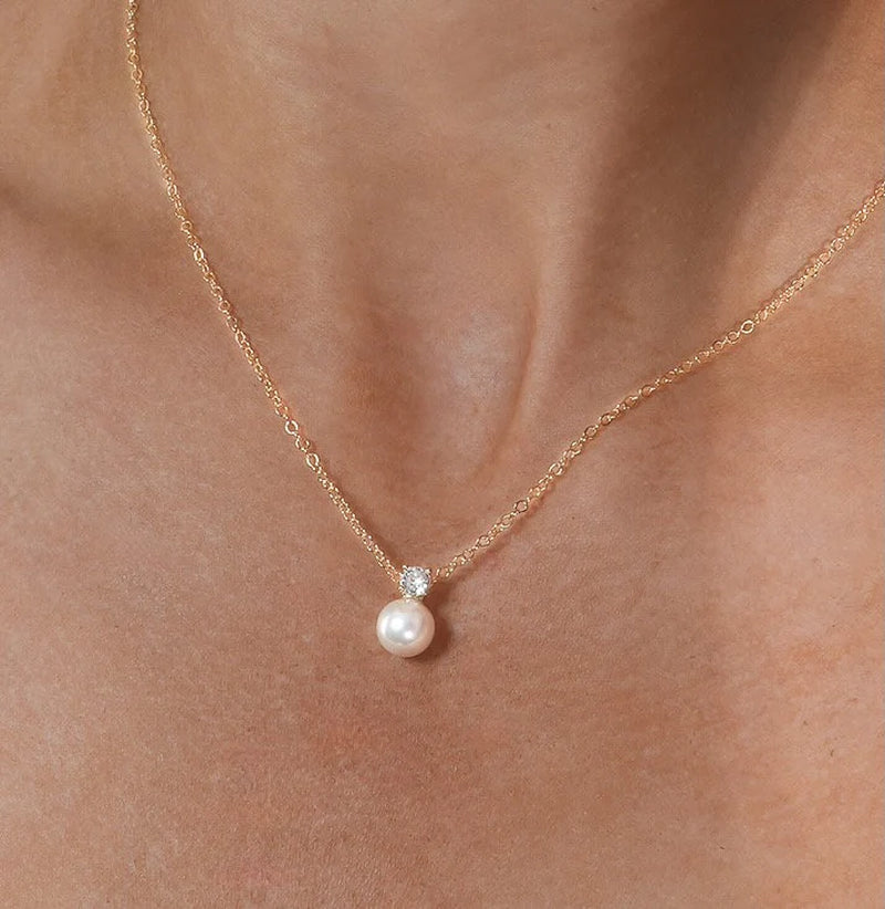 Pearl Necklace Bridal Pearl and Diamond Necklace Bridal Necklace Bridesmaid Necklace Minimalist Wedding Jewelry Gift for Her Bridesmaid Gift